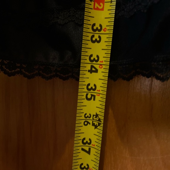 Underscore Black Slip - Picture 4 of 5